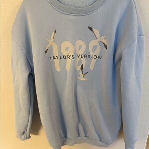 Taylor's Version 1989 Baby Blue Sweatshirt Music Pop Taylor Swift Size Large